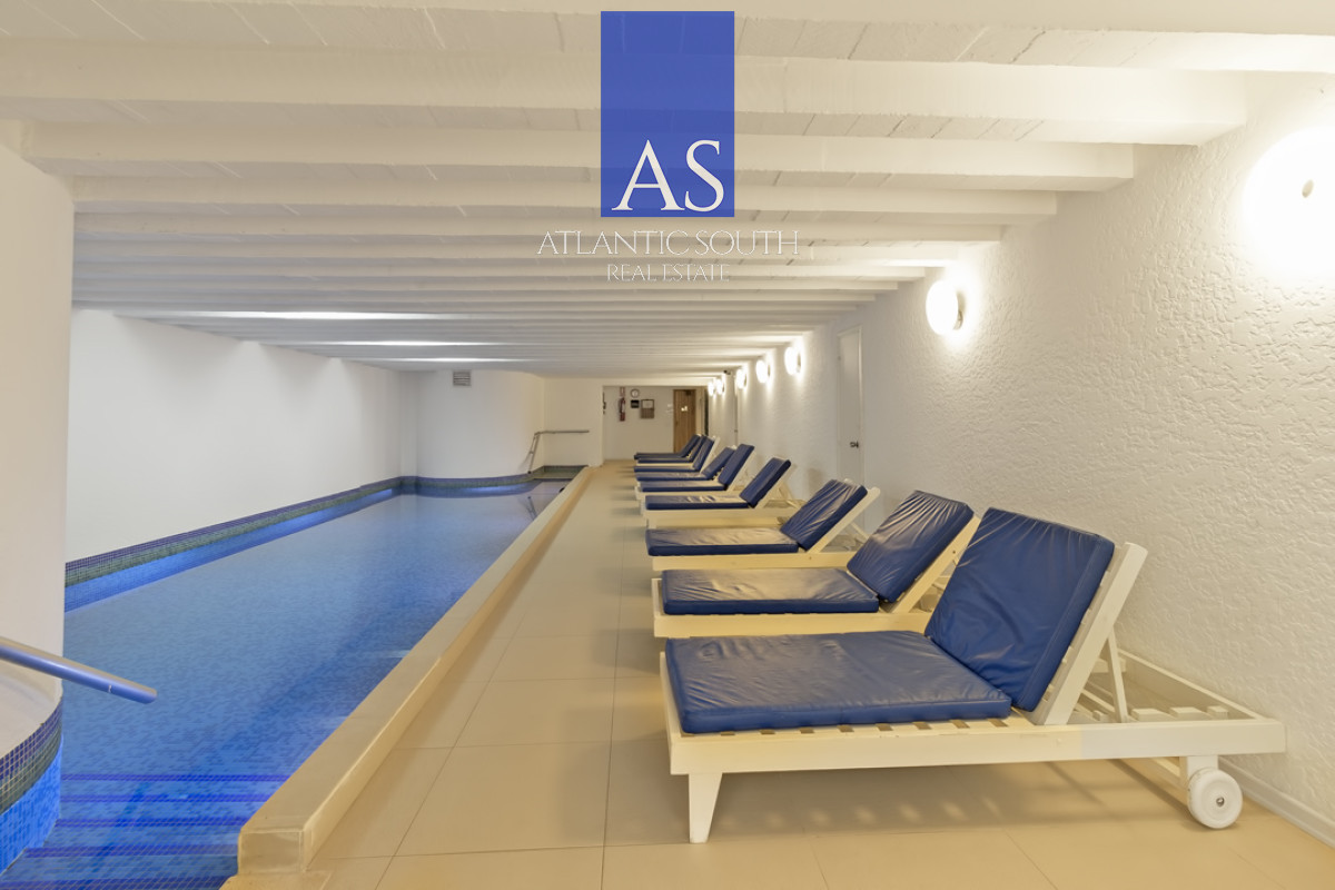 Apartamento ID.4824 - Frente al mar, reciclado en torre de gran categoría en venta 