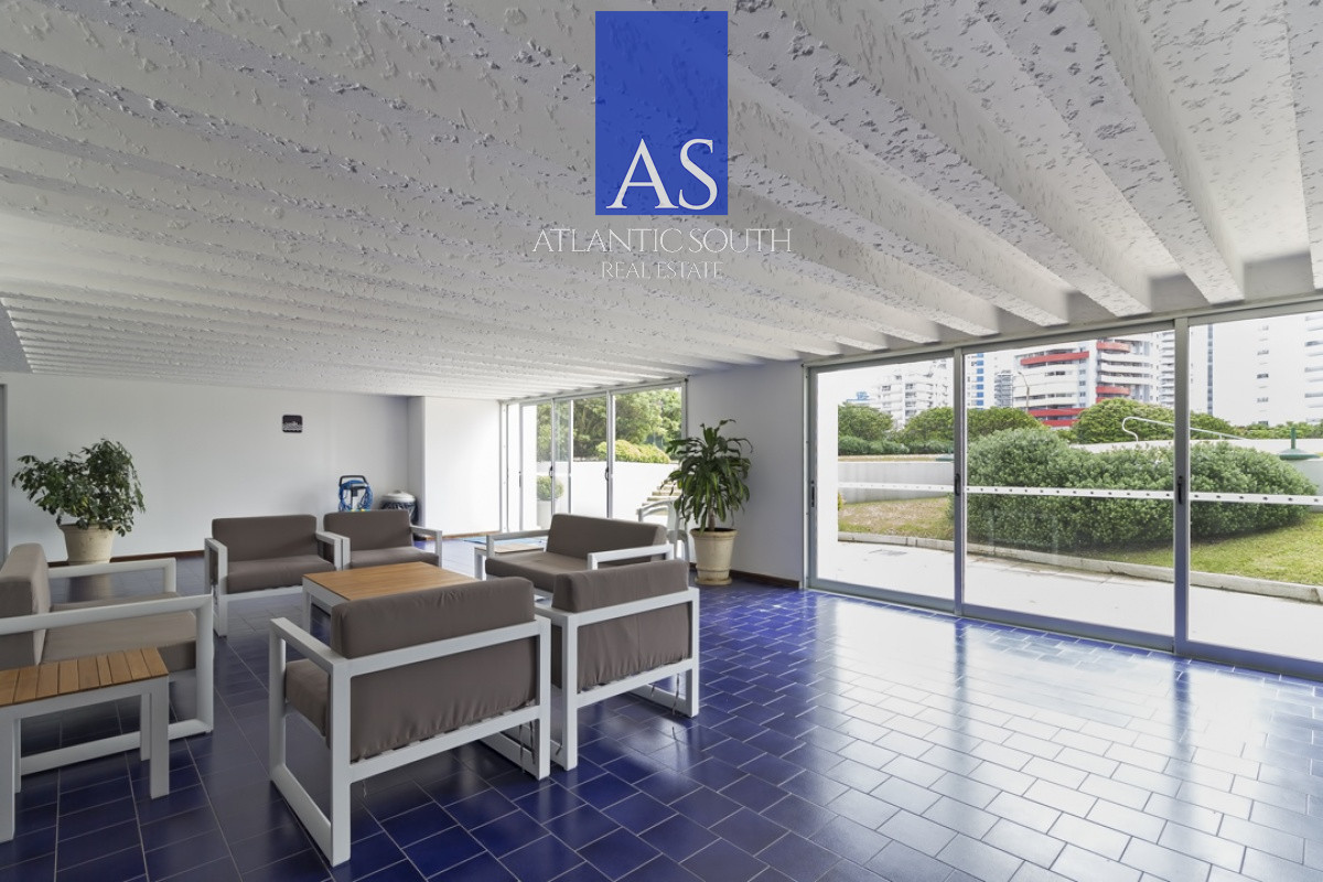 Apartamento ID.4824 - Frente al mar, reciclado en torre de gran categoría en venta 