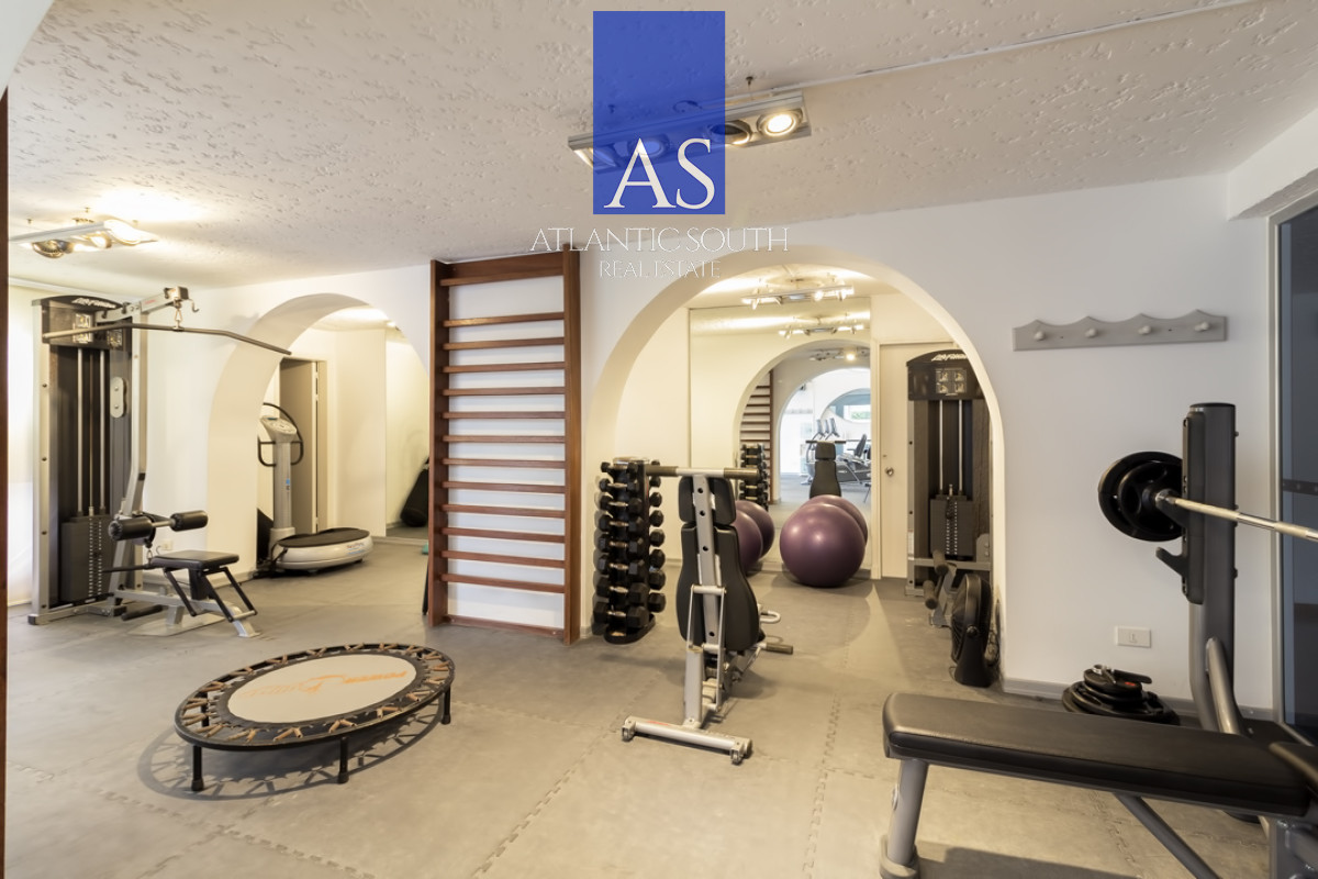 Apartamento ID.4824 - Frente al mar, reciclado en torre de gran categoría en venta 