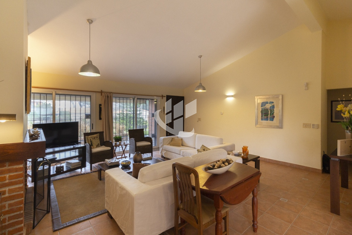 Casa ID.519 - Venta, casa, 4 dormitorios, Mansa, Punta del Este.