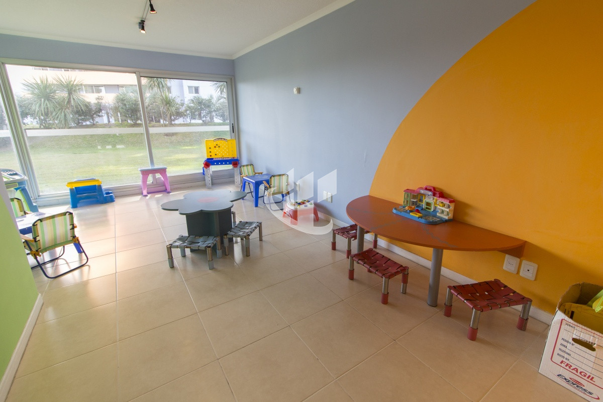 Apartamento ID.511 - Apartamento, Alquiler Anual, 2 dormitorios, Aidy Grill, Punta del Este