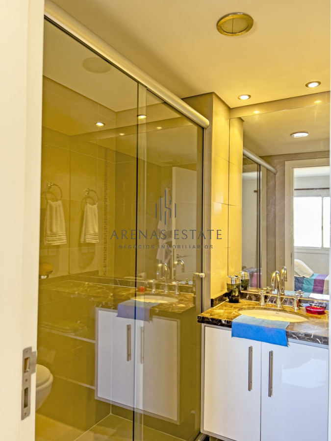 Apartamento ID.3187 - Apartamento en venta en Casino Tower , Punta del Este