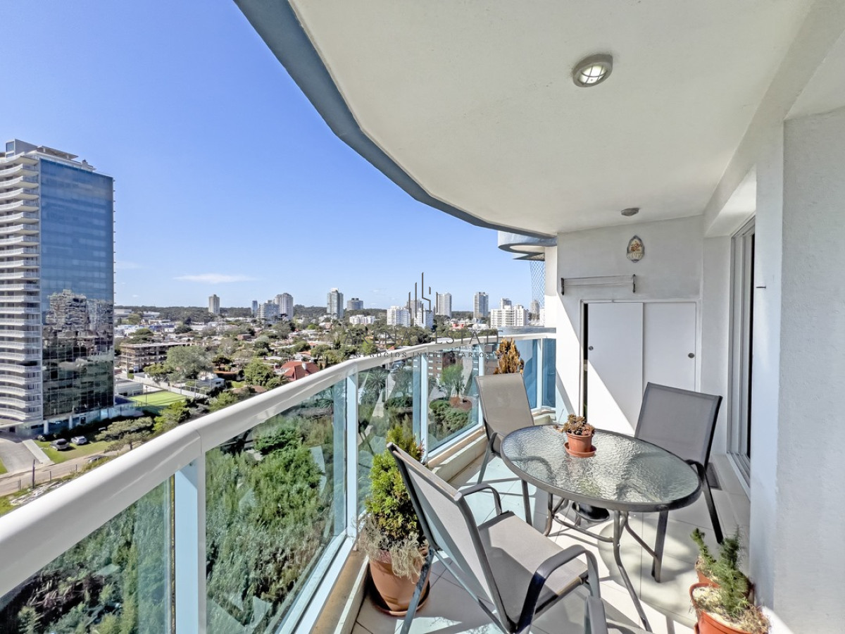 Apartamento ID.3187 - Apartamento en venta en Casino Tower , Punta del Este