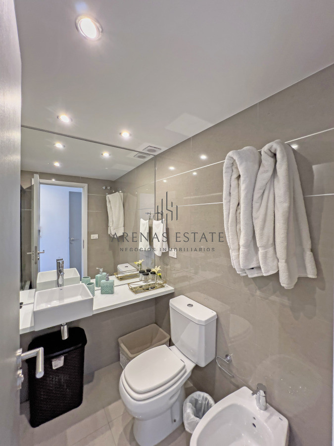 Apartamento ID.4062 - VENTA APARTAMENTO DOS DORMITORIOS PUNTA DEL ESTE