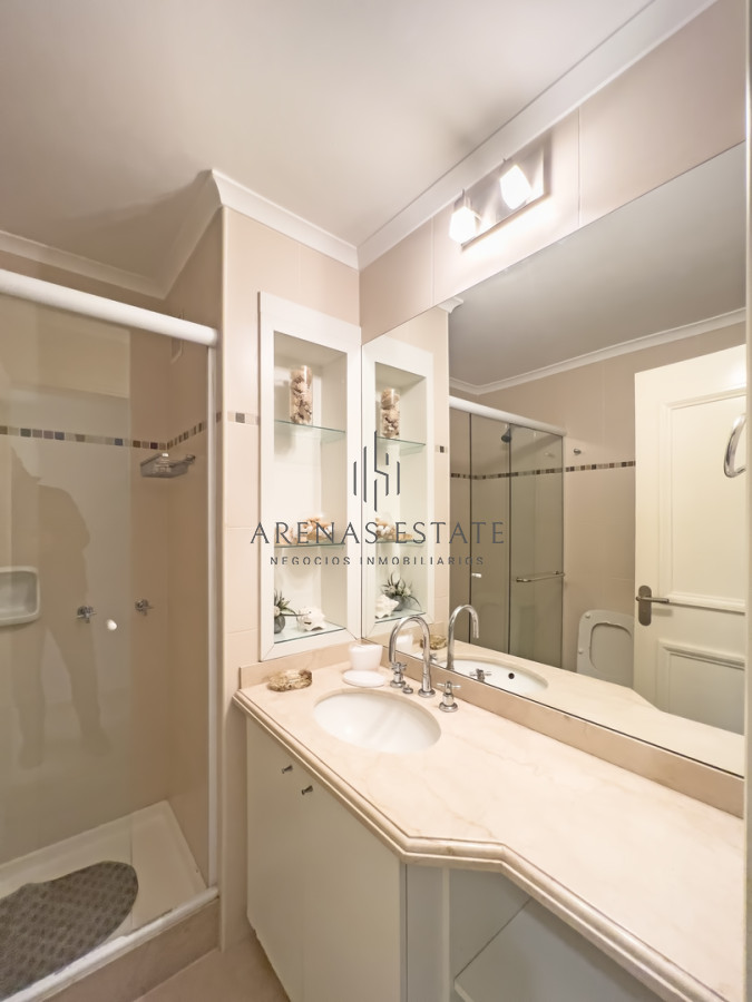 Apartamento ID.1668 - Departamento 2 dormitorios en Venta en Punta del Este