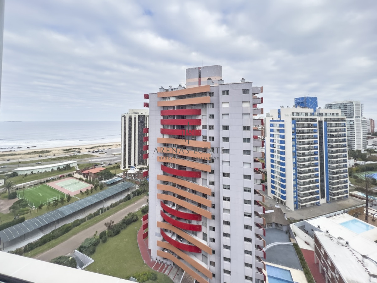 Apartamento ID.1668 - Departamento 2 dormitorios en Venta en Punta del Este
