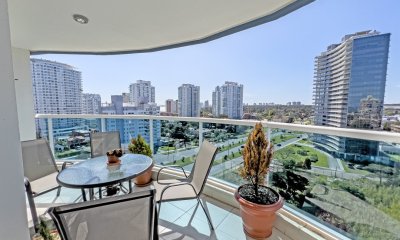 Apartamento en venta en Casino Tower , Punta del Este