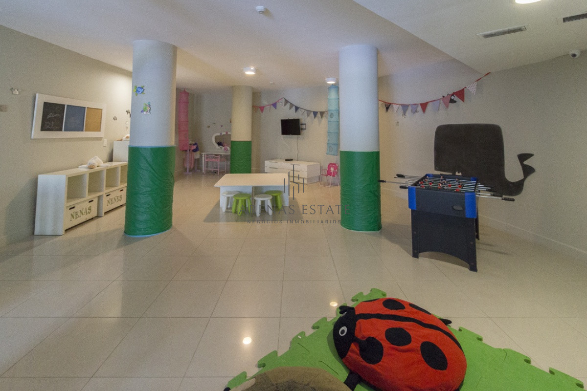 Apartamento ID.3119 - Piso alto, dos dormitorios, dos baños