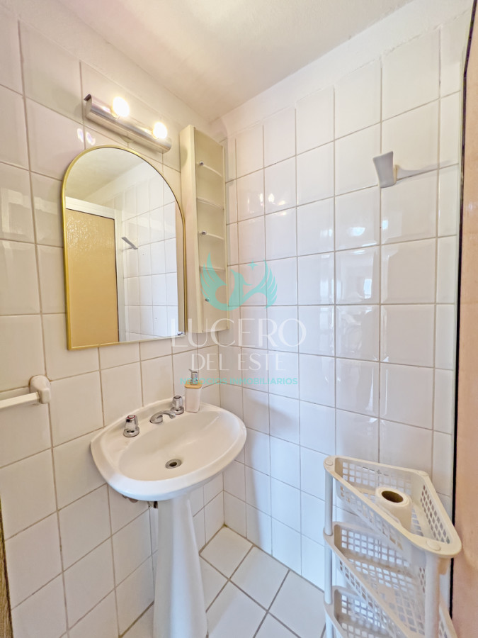 Apartamento ID.907 - Apartamento en venta en Aidy Grill Punta del Este, 2 dormitorios, 2 baños