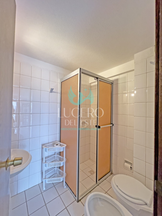 Apartamento ID.907 - Apartamento en venta en Aidy Grill Punta del Este, 2 dormitorios, 2 baños