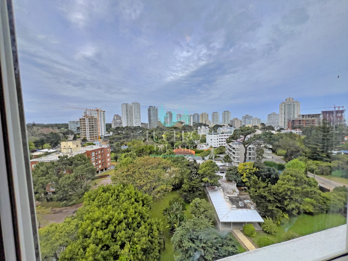 Apartamento ID.907 - Apartamento en venta en Aidy Grill Punta del Este, 2 dormitorios, 2 baños