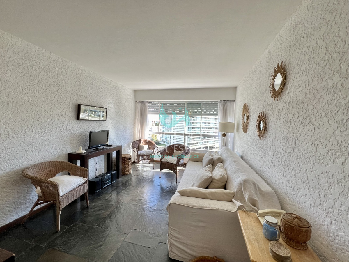 Apartamento ID.804 - Alquiler invernal 1 dorm a 50 metros de la playa