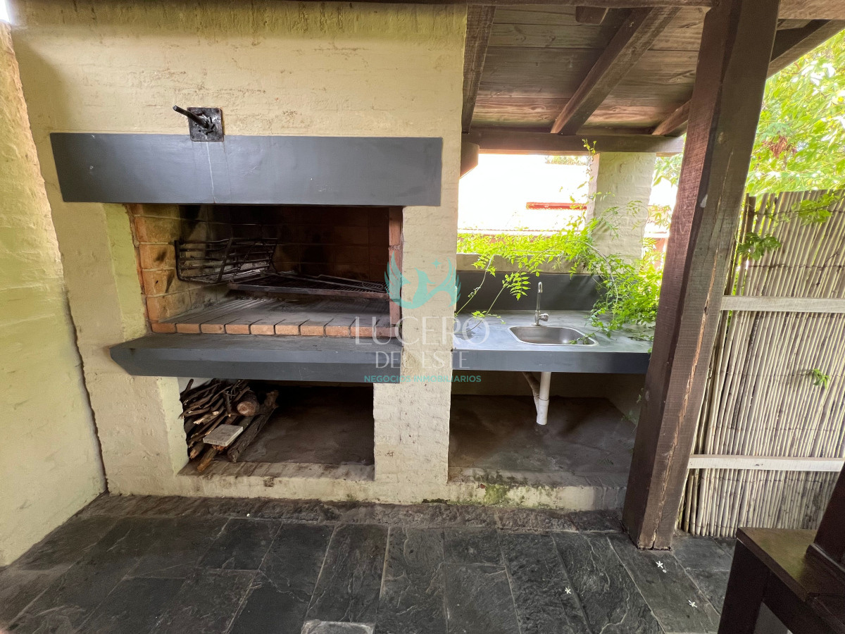 Casa ID.1589 - Casa duplex alquiler anual en barrio privado 2 dormitorios