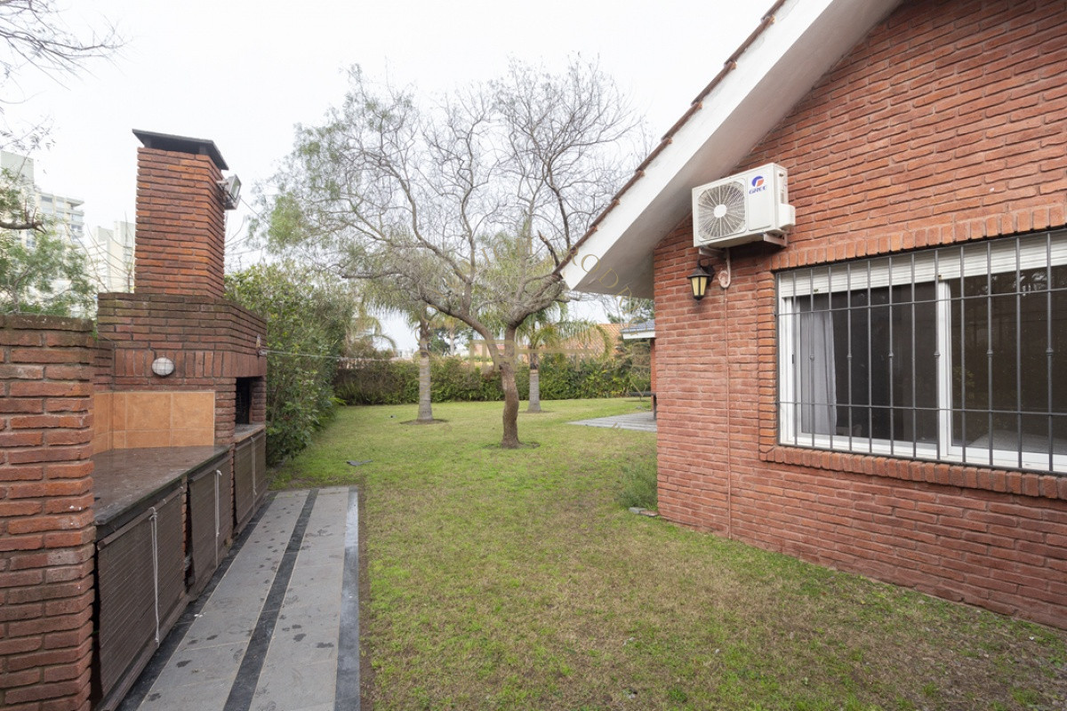 Casa ID.1270 - Hermosa casa de cuatro dormitorios