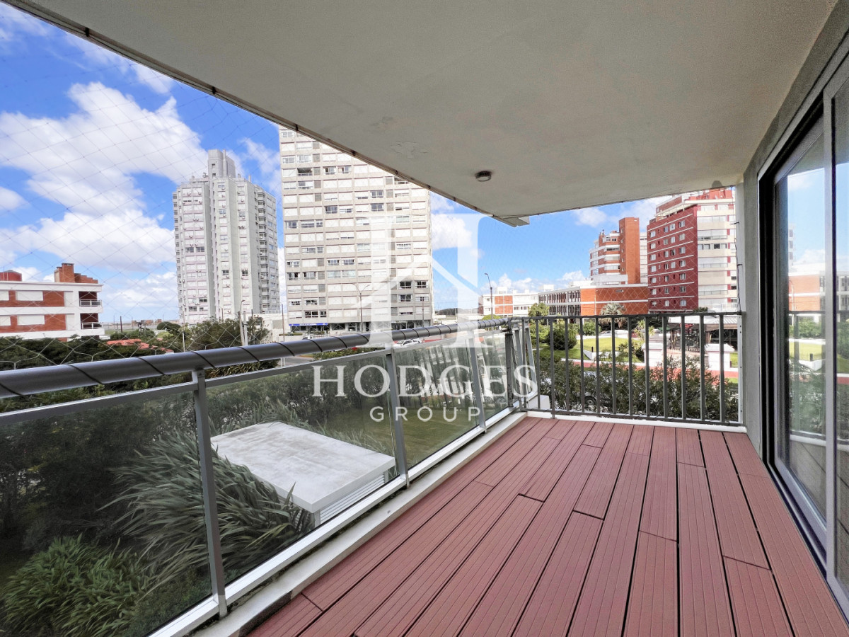 Apartamento ID.148 - Apartamento en venta y alquiler anual 2 dormitorios Torre Onix