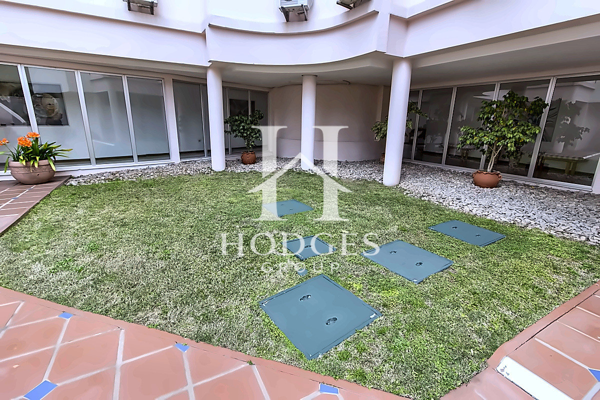 Apartamento ID.562 - Venta de apartamento en playa mansa - 2 dorm 2 baños Punta del Este