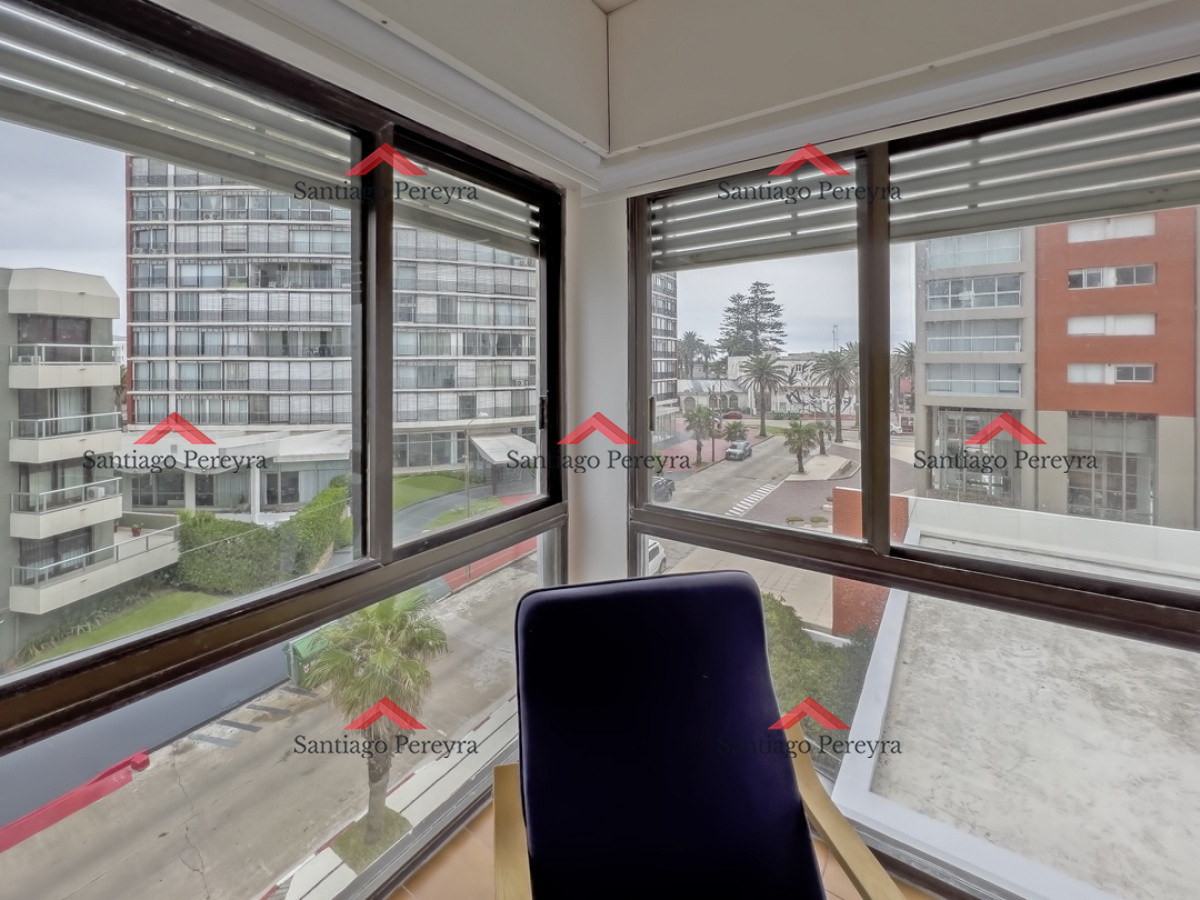 Apartamento ID.14073 - Vista al mar, 4 DORM + DEPENDENCIA