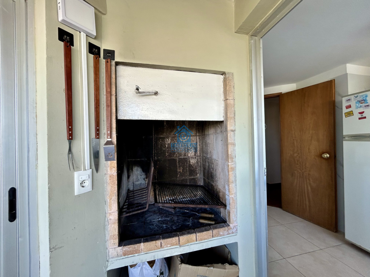 Apartamento ID.1166 - Alquiler anual usd 2200 mensuales- 3 dormitorios reciclado