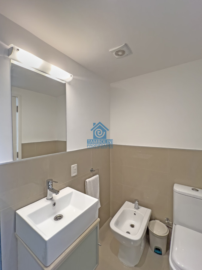 Apartamento ID.646 - Apartamento en alquiler anual, temporada y venta