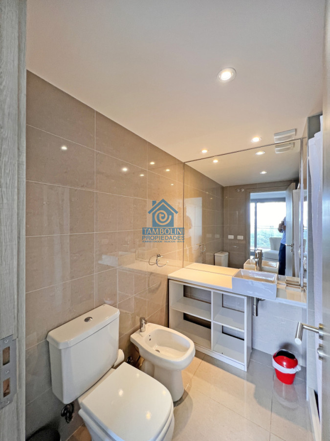 Apartamento ID.1194 - Apartamento en venta y alquiler anual 2 dormitorios Torre Onix