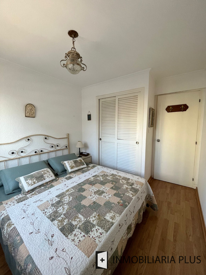 Apartamento ID.930 - Alquilo Apartamento en la Península con vista al Puerto y pasos de la Playa de Punta del Este