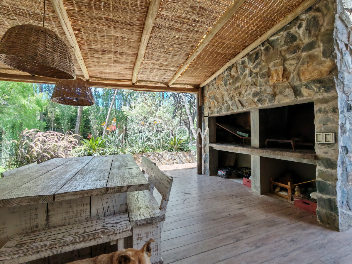 Casa ID.2078 - Casa en Barrio privado en venta 