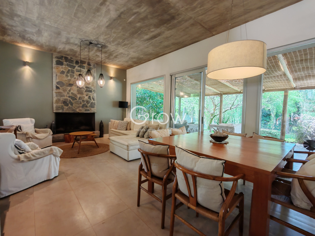 Casa ID.2078 - Casa en Barrio privado en venta 