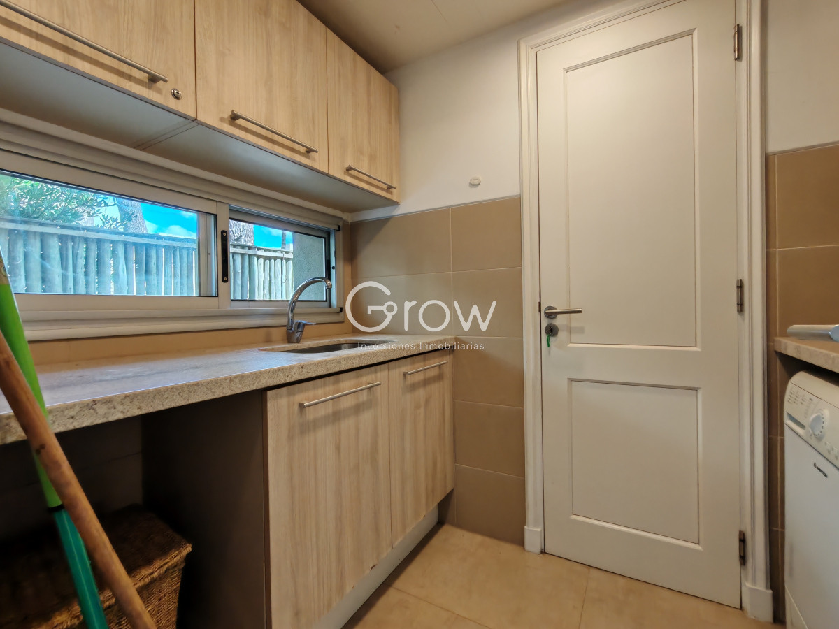 Casa ID.2078 - Casa en Barrio privado en venta 