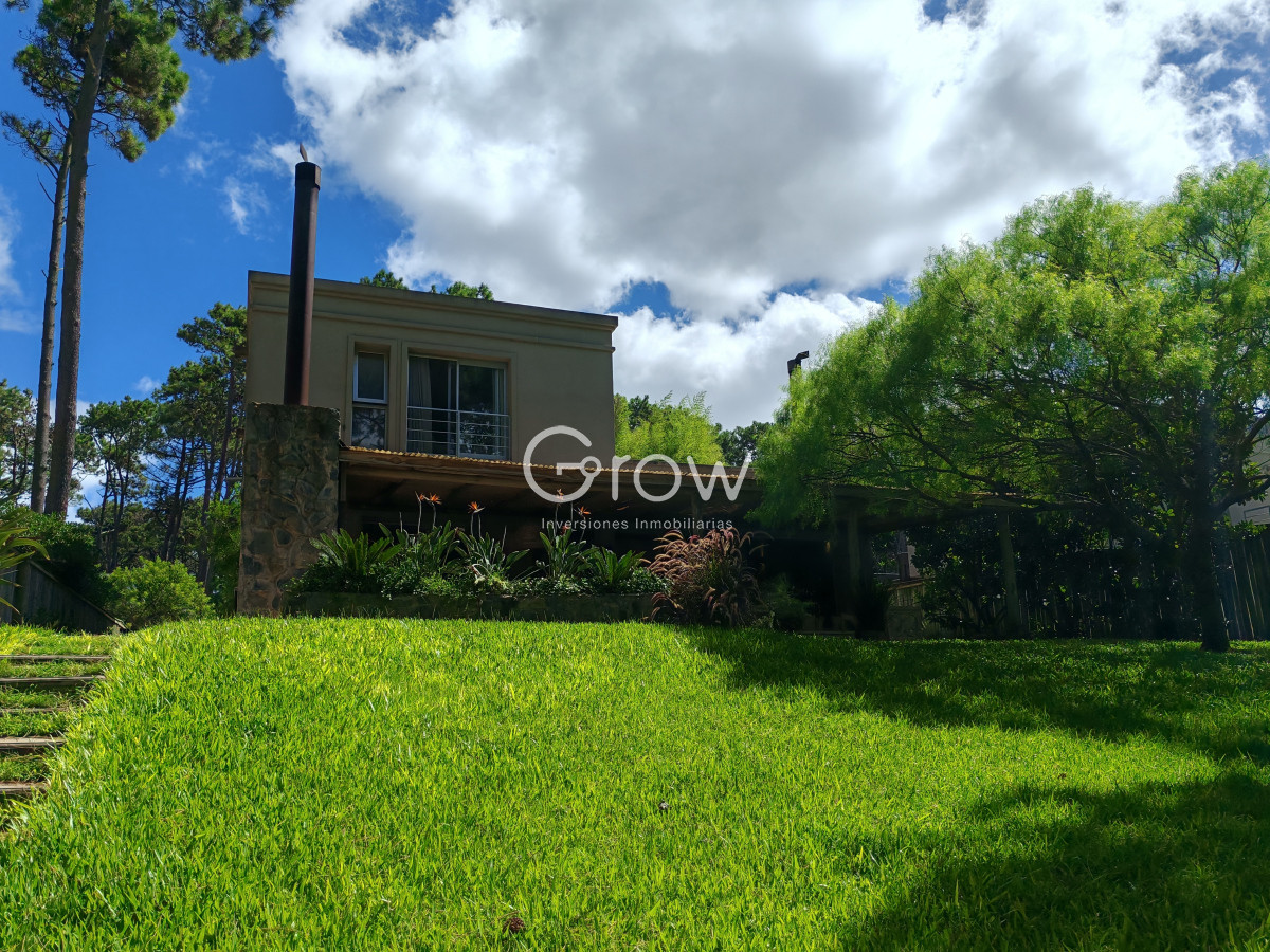Casa ID.2078 - Casa en Barrio privado en venta 