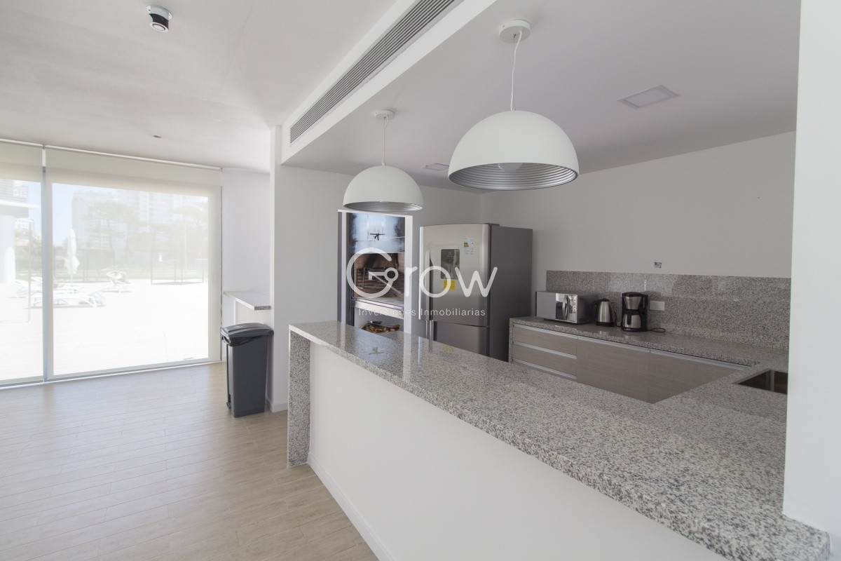 Apartamento ID.3480 - 2 dormitorios en edificio moderno a pasos de mansa