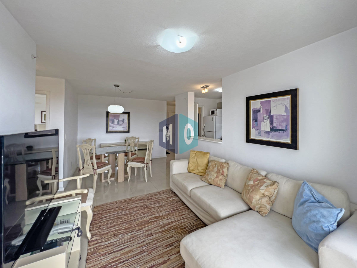 Apartamento ID.1017 - VENTA APARTAMENTO 2 DORMITORIOS ROOSEVELT PUNTA DEL ESTE