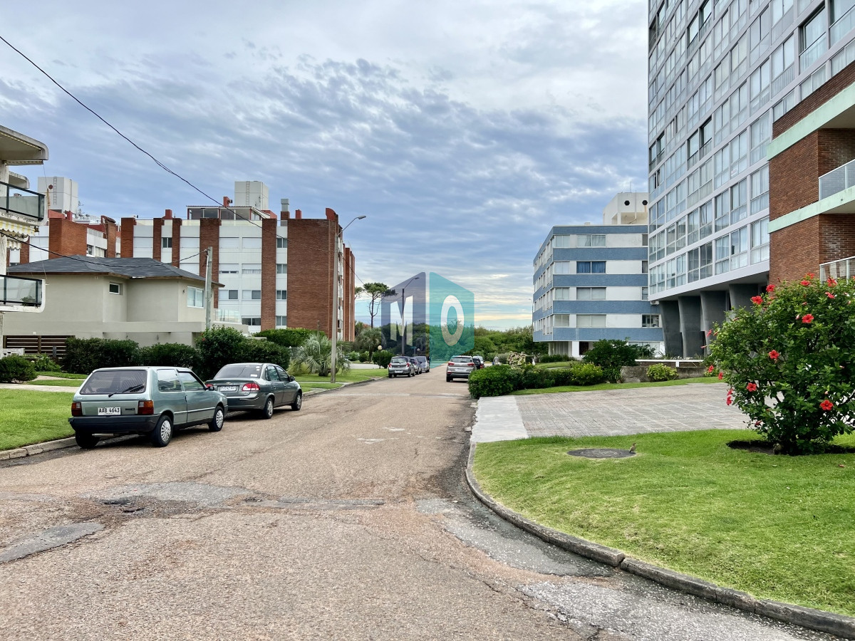 Casa ID.1000 - Casa Alquiler Anual 2 dormitorios Playa Mansa 