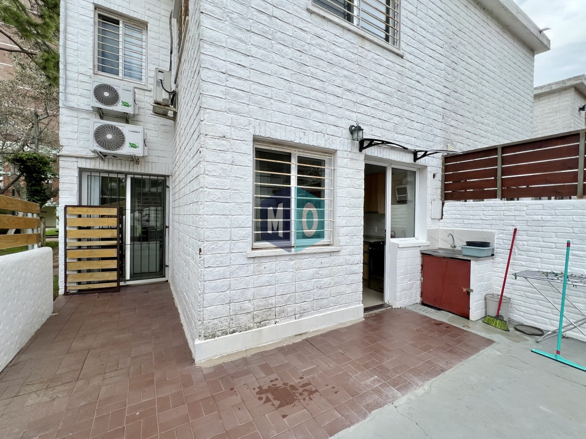 Casa ID.1000 - Casa Alquiler Anual 2 dormitorios Playa Mansa 