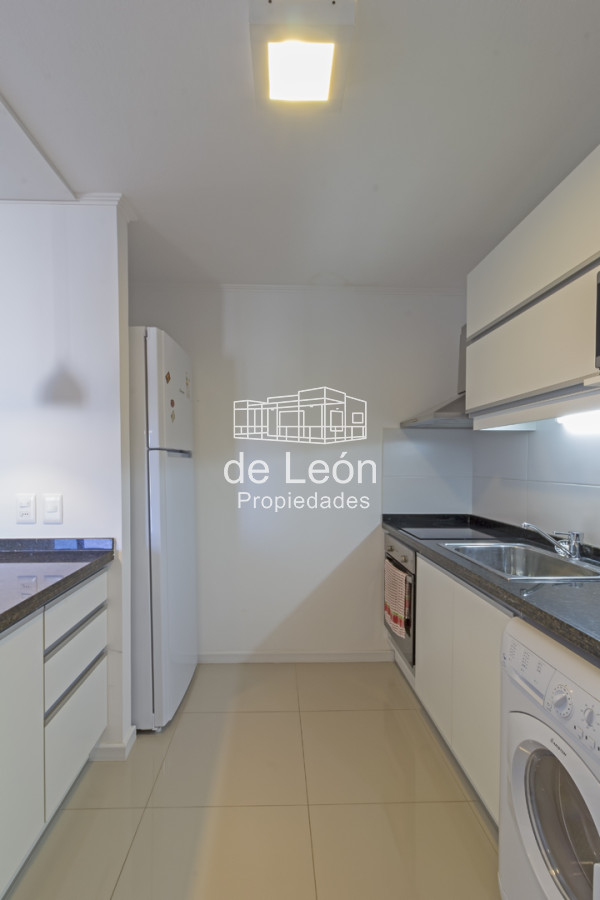 Apartamento ID.15182 - Departamento de 2 dormitorios en Punta del Este