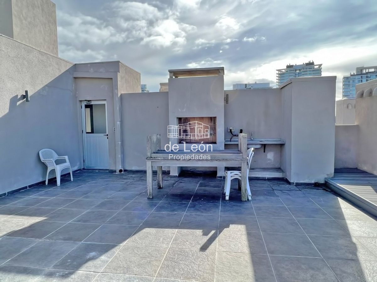 Apartamento ID.15182 - Departamento de 2 dormitorios en Punta del Este