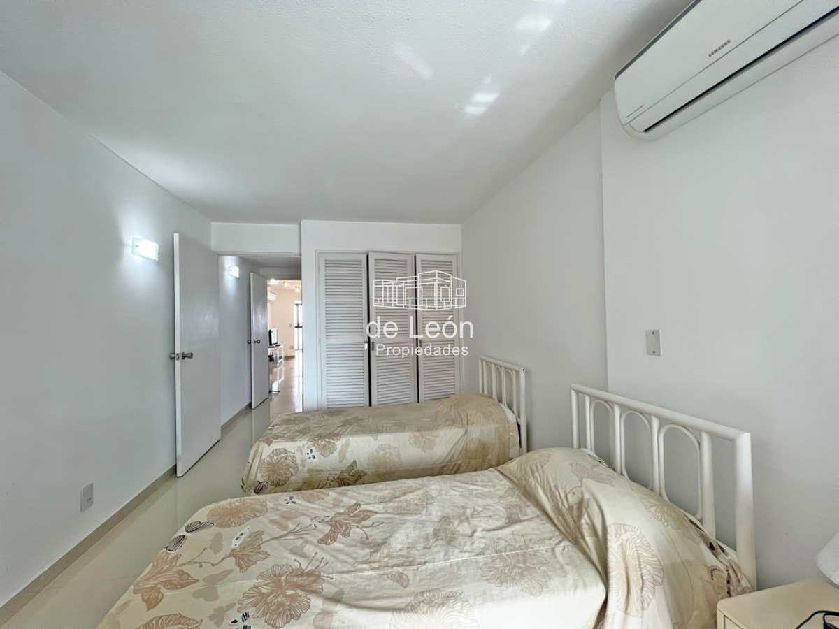 Apartamento ID.15183 - Apartamento en venta y alquiler en Brava Punta del Este, 2 dormitorios, 3 baños