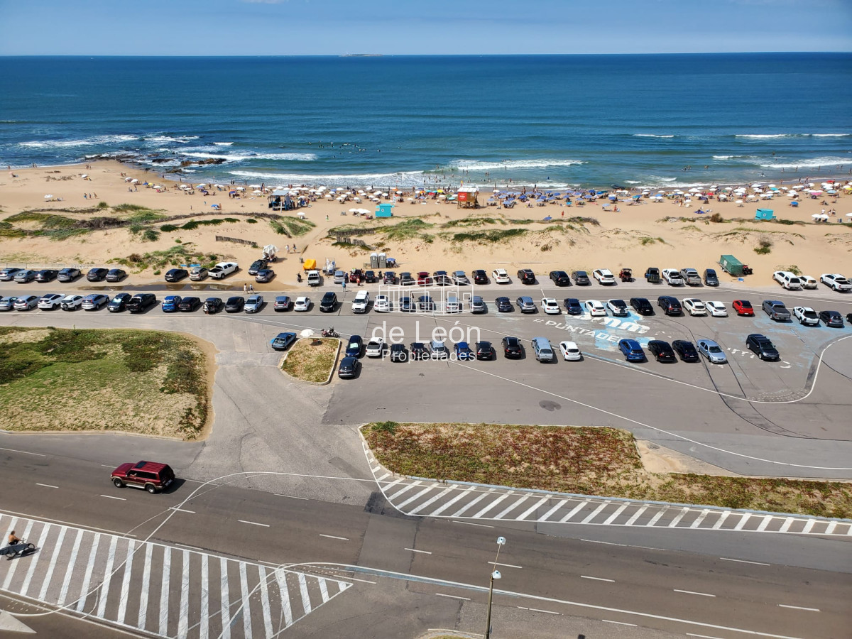 Apartamento ID.15183 - Apartamento en venta y alquiler en Brava Punta del Este, 2 dormitorios, 3 baños