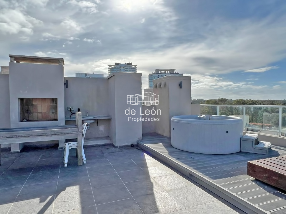 Apartamento ID.15182 - Departamento de 2 dormitorios en Punta del Este