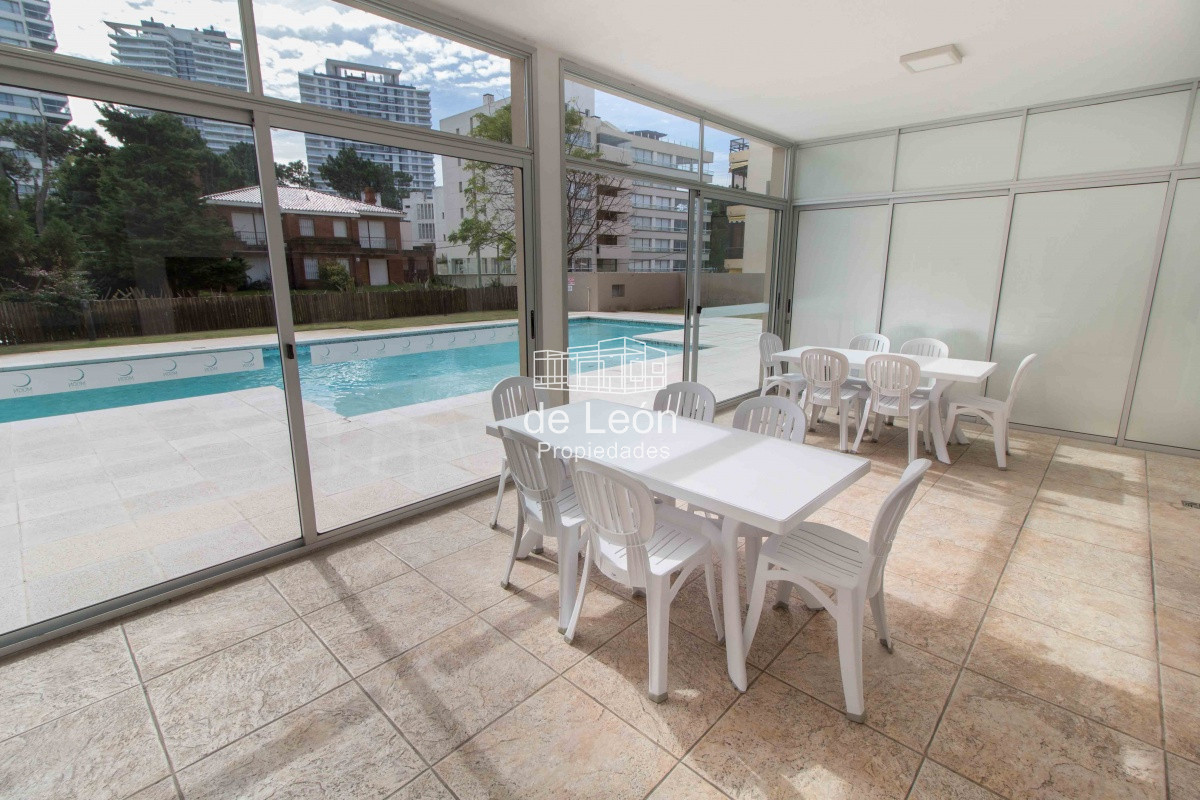 Apartamento ID.15182 - Departamento de 2 dormitorios en Punta del Este