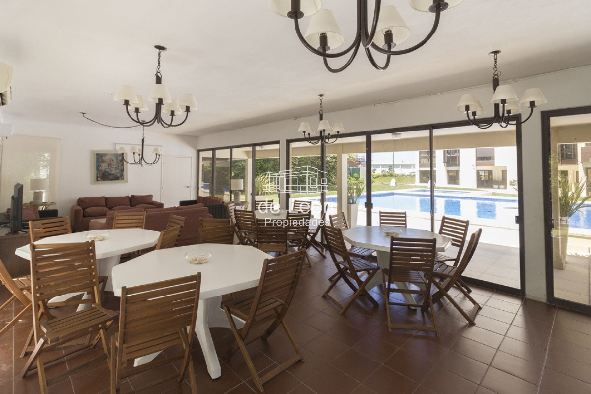 Apartamento ID.15183 - Apartamento en venta y alquiler en Brava Punta del Este, 2 dormitorios, 3 baños