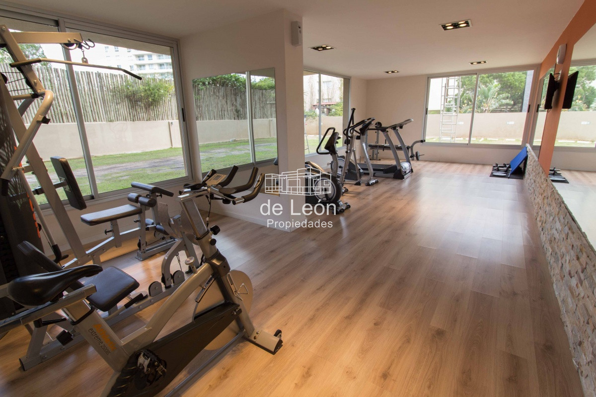 Apartamento ID.15182 - Departamento de 2 dormitorios en Punta del Este