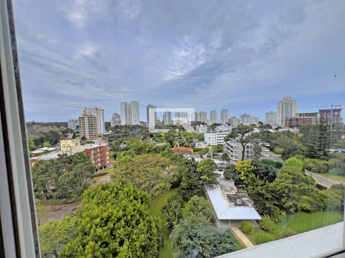 Apartamento ID.773 - Apartamento en venta en Aidy Grill Punta del Este, 2 dormitorios, 2 baños