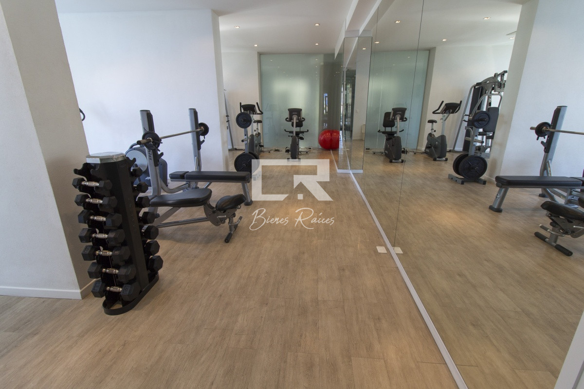 Apartamento ID.824 - Apartamento en venta y alquiler en Brava Punta del Este, 2 dormitorios, 2 baños