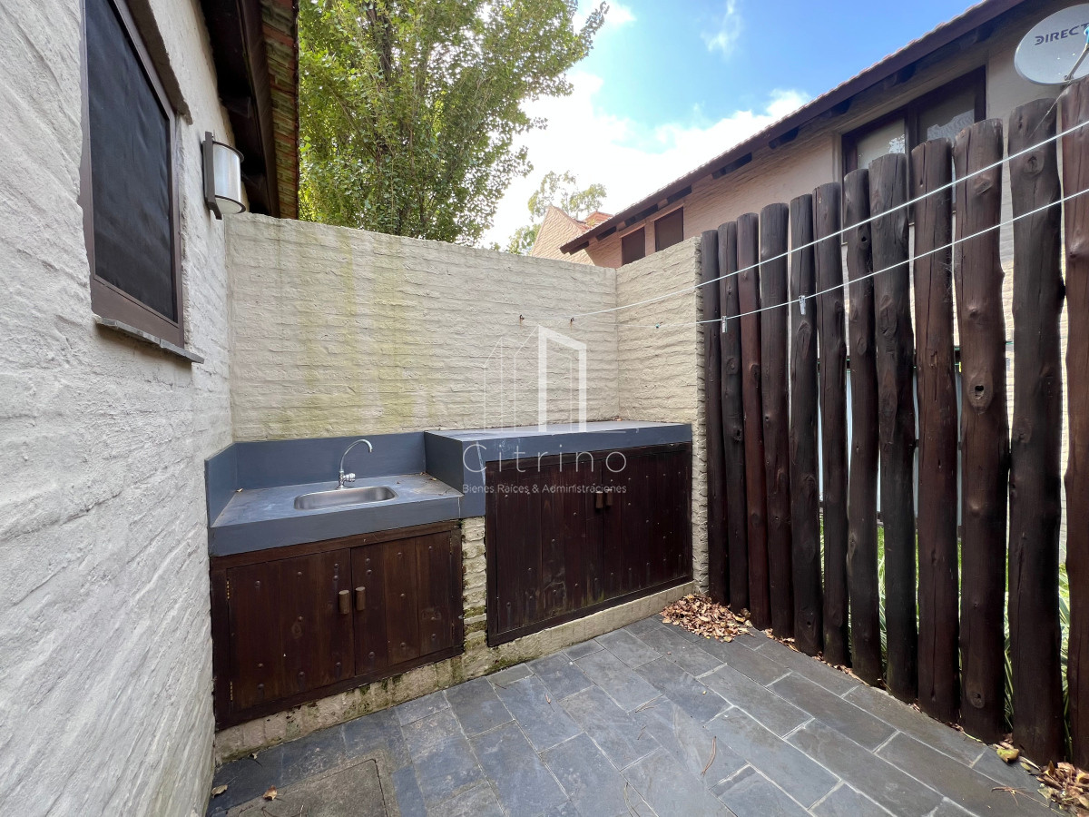 Casa ID.2429 - Casa duplex alquiler anual en barrio privado 2 dormitorios