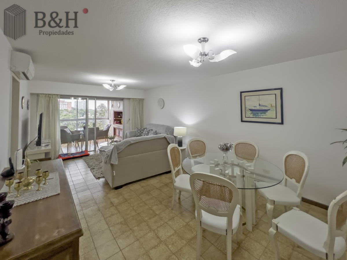 Apartamento ID.283 - Muy lindo apartamento en piso intermedio.