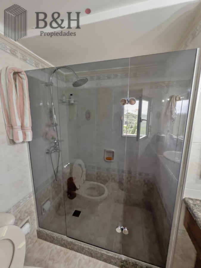 Apartamento ID.283 - Muy lindo apartamento en piso intermedio.
