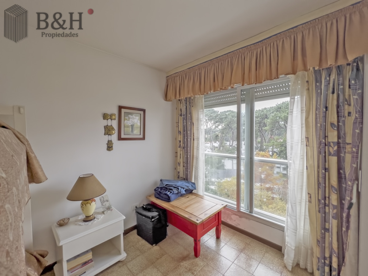 Apartamento ID.283 - Muy lindo apartamento en piso intermedio.