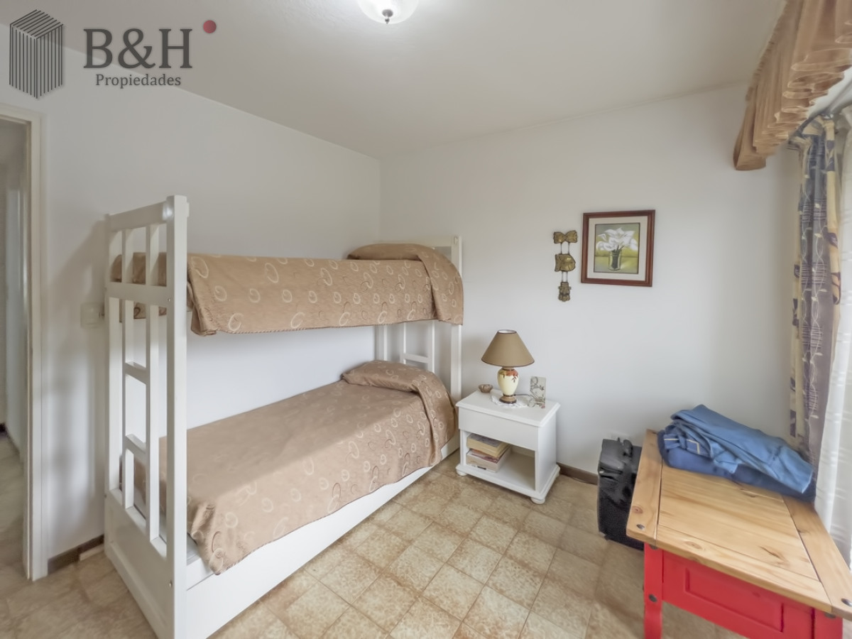 Apartamento ID.283 - Muy lindo apartamento en piso intermedio.