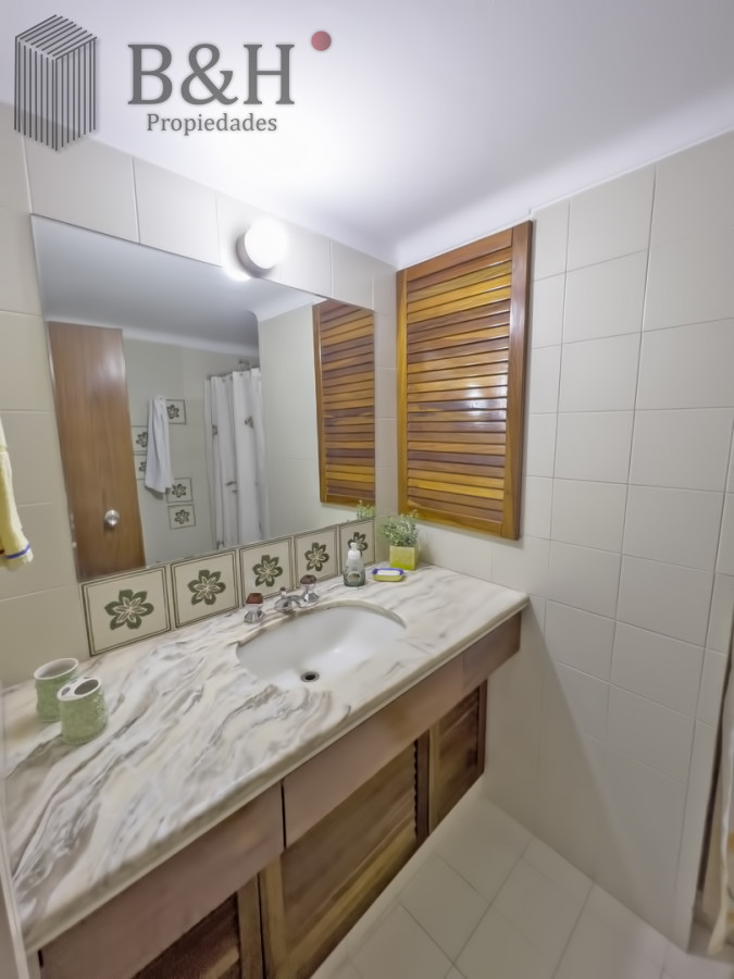 Apartamento ID.283 - Muy lindo apartamento en piso intermedio.