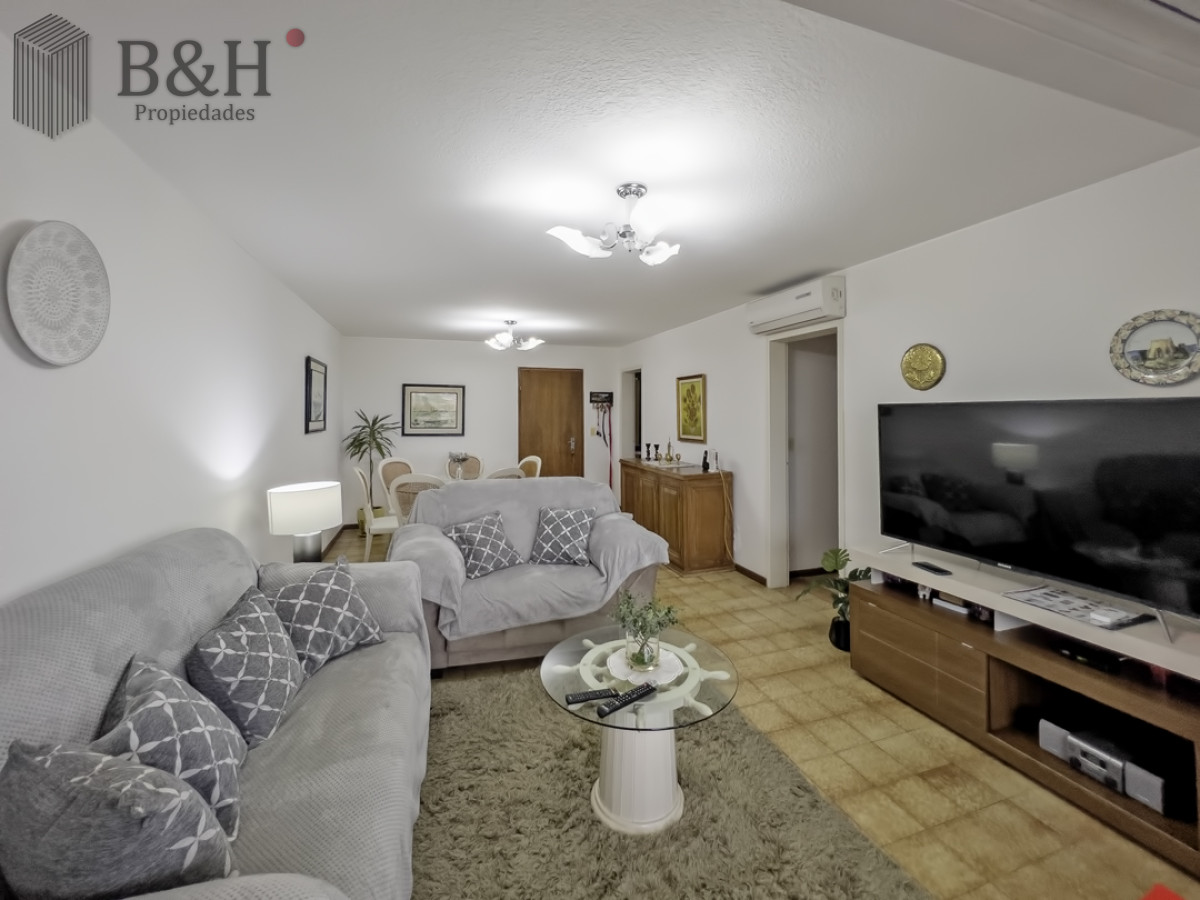 Apartamento ID.283 - Muy lindo apartamento en piso intermedio.